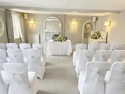 Saracens Head Hotel