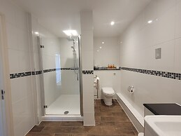 Stone House Hotel