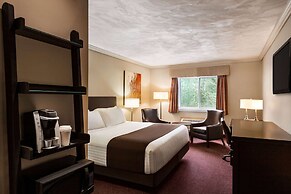 Atlantic Host Hotel, Trademark Collection by Wyndham