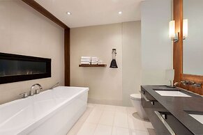 Atlantic Host Hotel, Trademark Collection by Wyndham