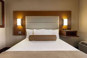 Atlantic Host Hotel, Trademark Collection by Wyndham