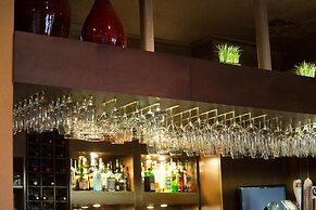 Atlantic Host Hotel, Trademark Collection by Wyndham