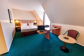 PLAZA INN Blankenburg Ditzingen, Sure Hotel Collection