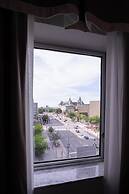 Lord Elgin Hotel