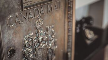 Lord Elgin Hotel