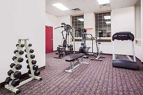 Ramada by Wyndham Red Deer Hotel and Suites
