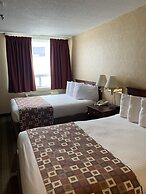 Albatross Hotel