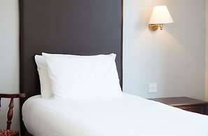 Bear Hotel Havant by Greene King Inns