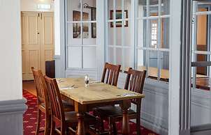 Bear Hotel Havant by Greene King Inns