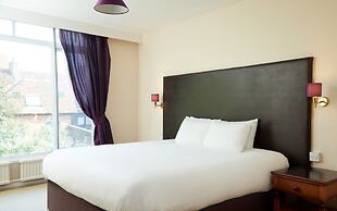 Bear Hotel Havant by Greene King Inns