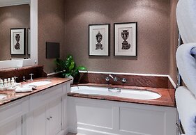 Chewton Glen Hotel & Spa