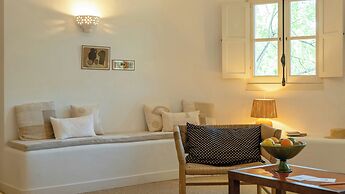 Le Moulin, Lourmarin, a Beaumier Hotel