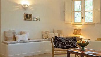 Le Moulin, Lourmarin, a Beaumier Hotel