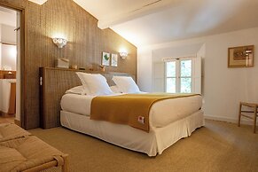 Le Moulin, Lourmarin, a Beaumier Hotel
