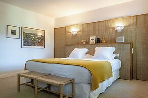 Le Moulin, Lourmarin, a Beaumier Hotel