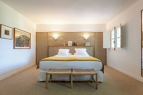 Le Moulin, Lourmarin, a Beaumier Hotel