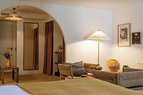 Le Moulin, Lourmarin, a Beaumier Hotel