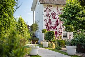La Chapelle Saint - Martin Relais & Chateaux