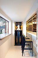 Ellerman House
