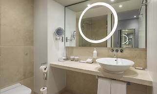The Morrison Dublin, Curio Collection by Hilton