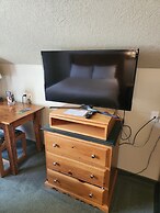 Waterton Lakes Lodge Resort