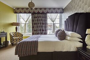 The Angel Hotel