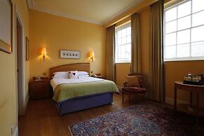 The Angel Hotel