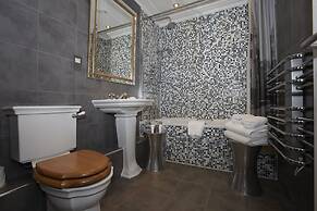 The Angel Hotel