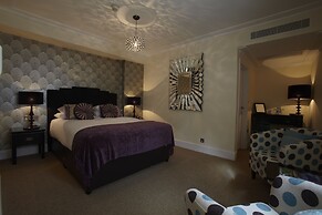 The Angel Hotel