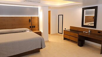 Hotel Fortin Plaza