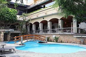 Hotel Fortin Plaza