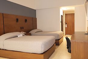 Hotel Fortin Plaza