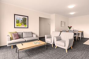 MainStay Suites Kew