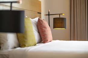 MainStay Suites Kew