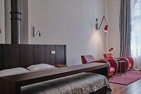 The Monopol Hotel