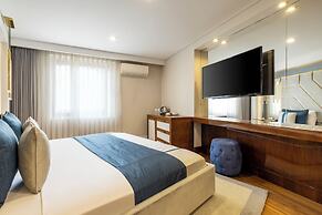 AHC Old City Hotel