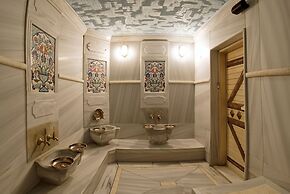 AHC Old City Hotel