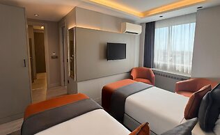 AHC Old City Hotel