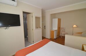 Sunset Beach Hotel
