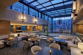 Grand Hyatt Mumbai Hotel & Residences