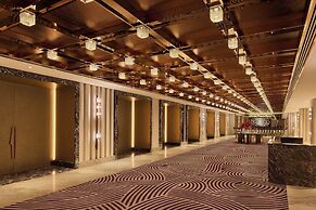 Grand Hyatt Mumbai Hotel & Residences
