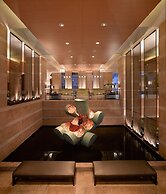 Grand Hyatt Mumbai Hotel & Residences