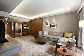 Grand Hyatt Mumbai Hotel & Residences