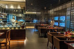 Grand Hyatt Mumbai Hotel & Residences