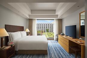 Grand Hyatt Mumbai Hotel & Residences