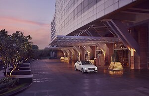 Grand Hyatt Mumbai Hotel & Residences