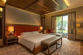Grand Hyatt Mumbai Hotel & Residences