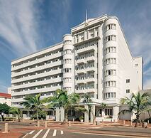 The Edward Hotel