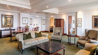 The Edward Hotel