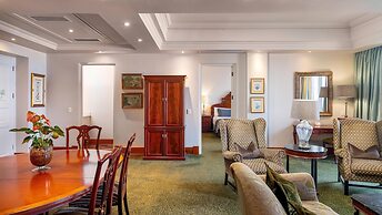 The Edward Hotel